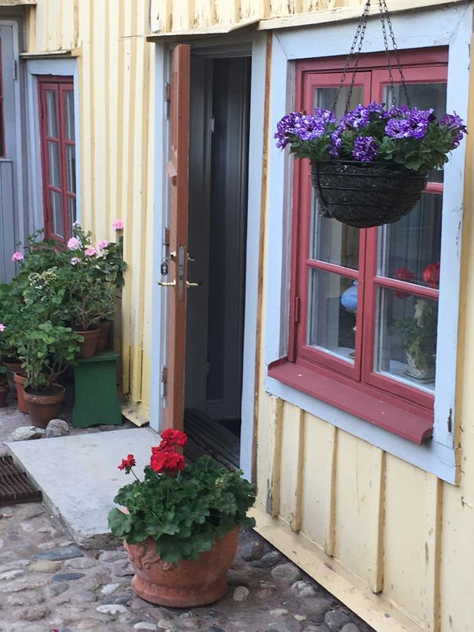 Skänninge One Room Bed & Breakfast المظهر الخارجي الصورة